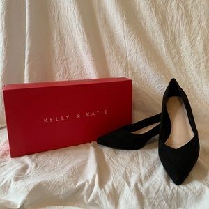 Short black work heel